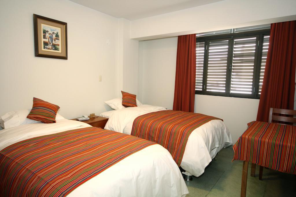 Hotel Cholcana リマ 部屋 写真