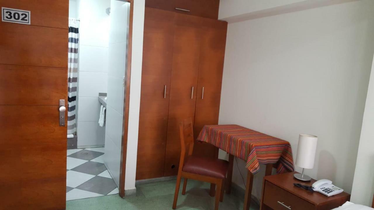 Hotel Cholcana リマ エクステリア 写真